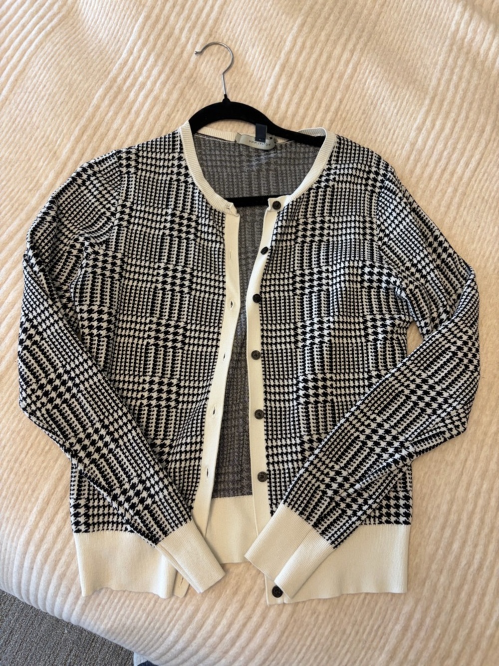 Ann Taylor Black and White Houndstooth Button-Front Cardigan
